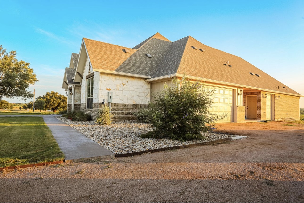 667 Comanche Lake Road Comanche TX 76442