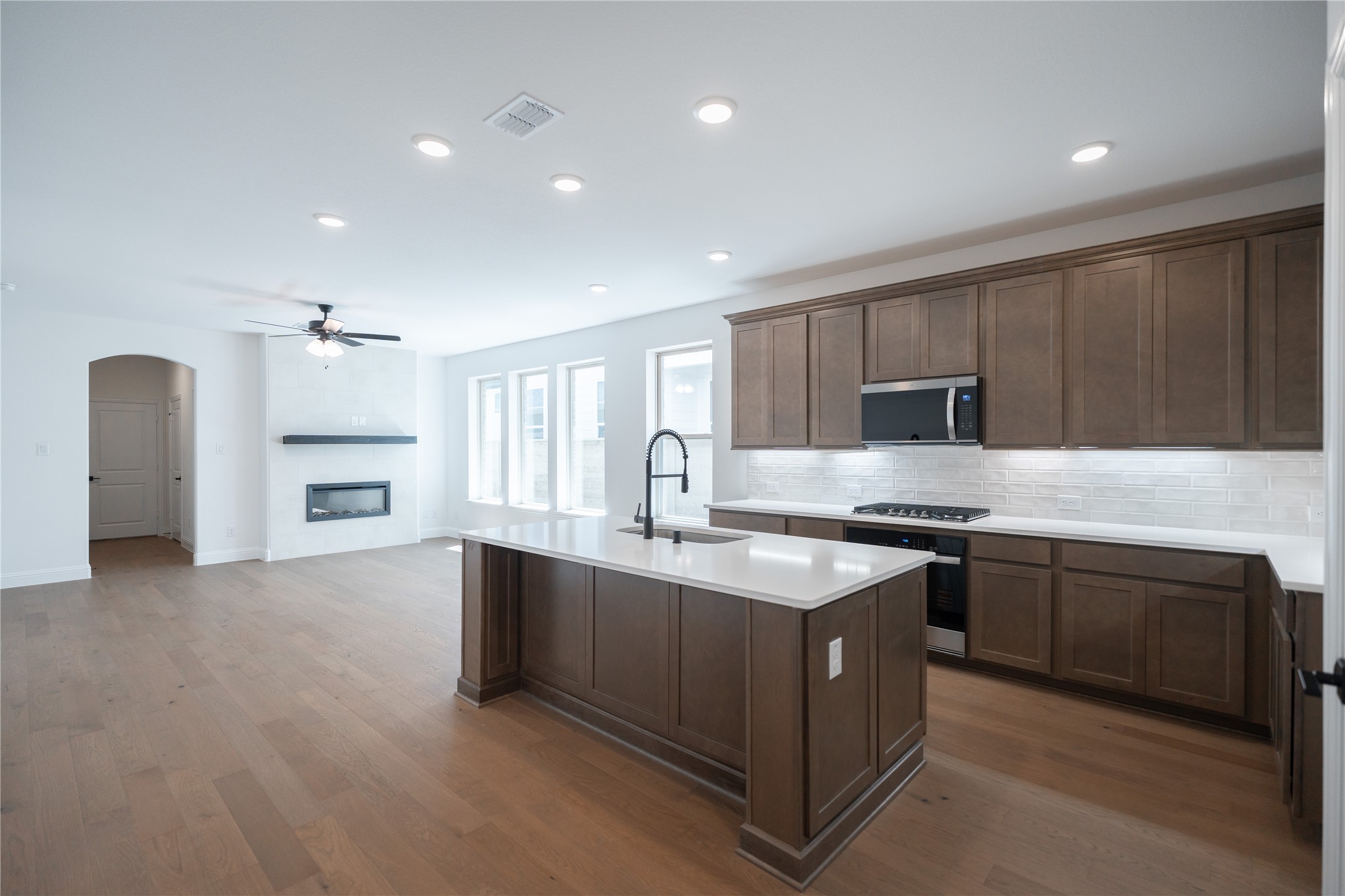 8768 Treeline Parkway Justin TX 76247