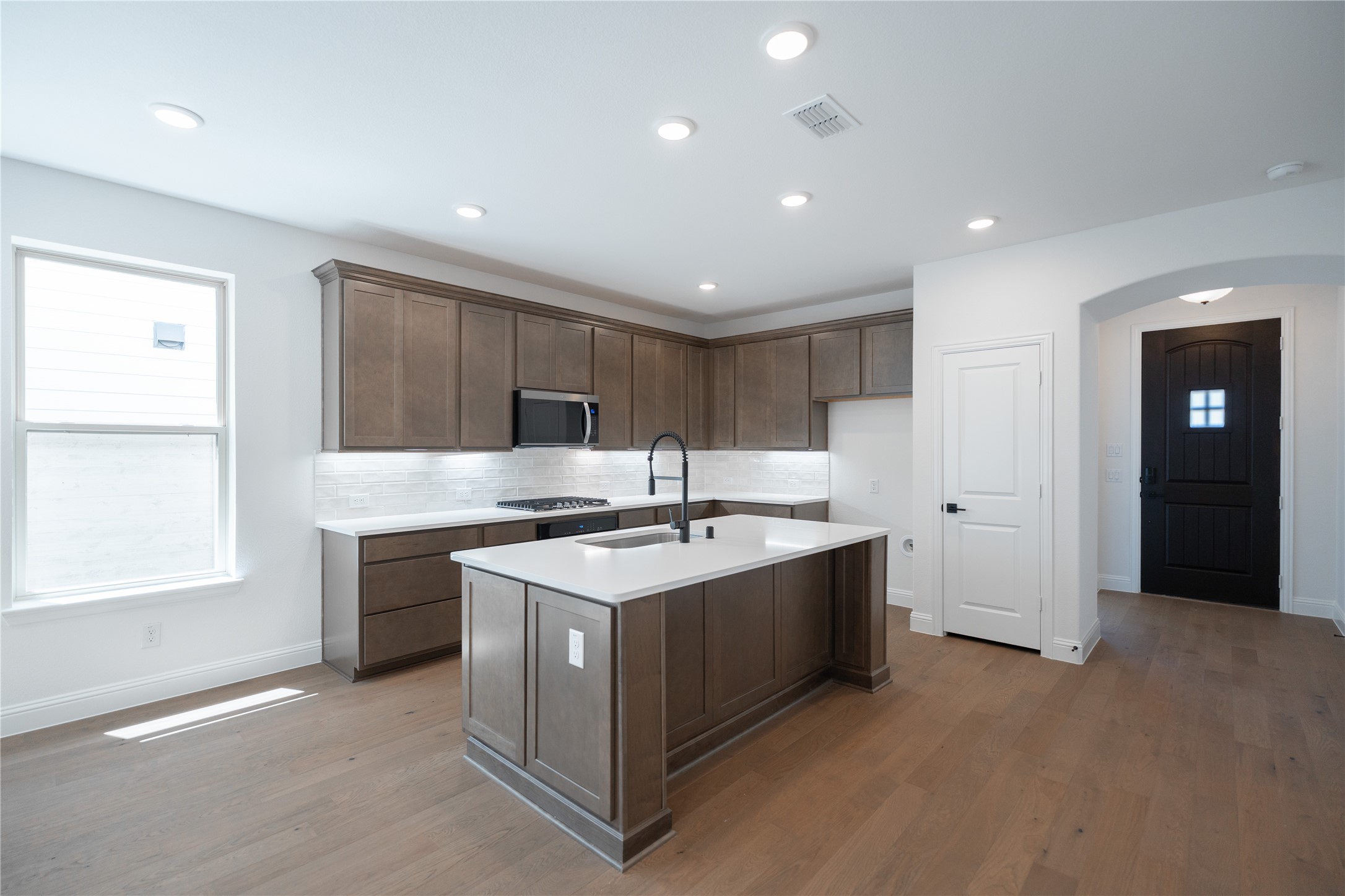 8768 Treeline Parkway Justin TX 76247