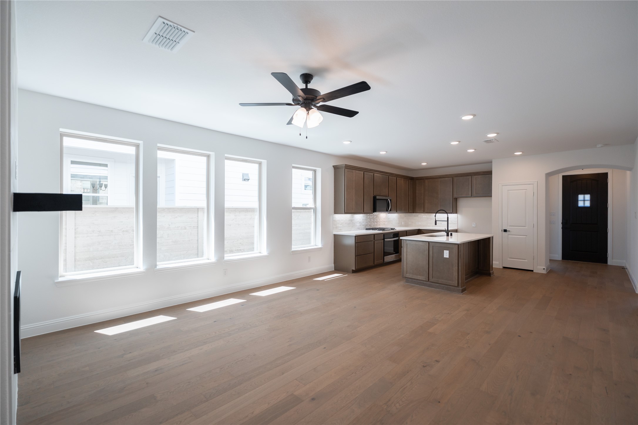 8768 Treeline Parkway Justin TX 76247