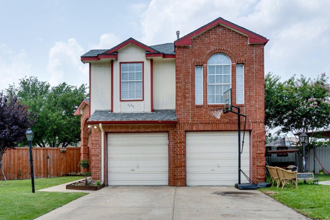 5105 Wolverton Court Garland TX 75043