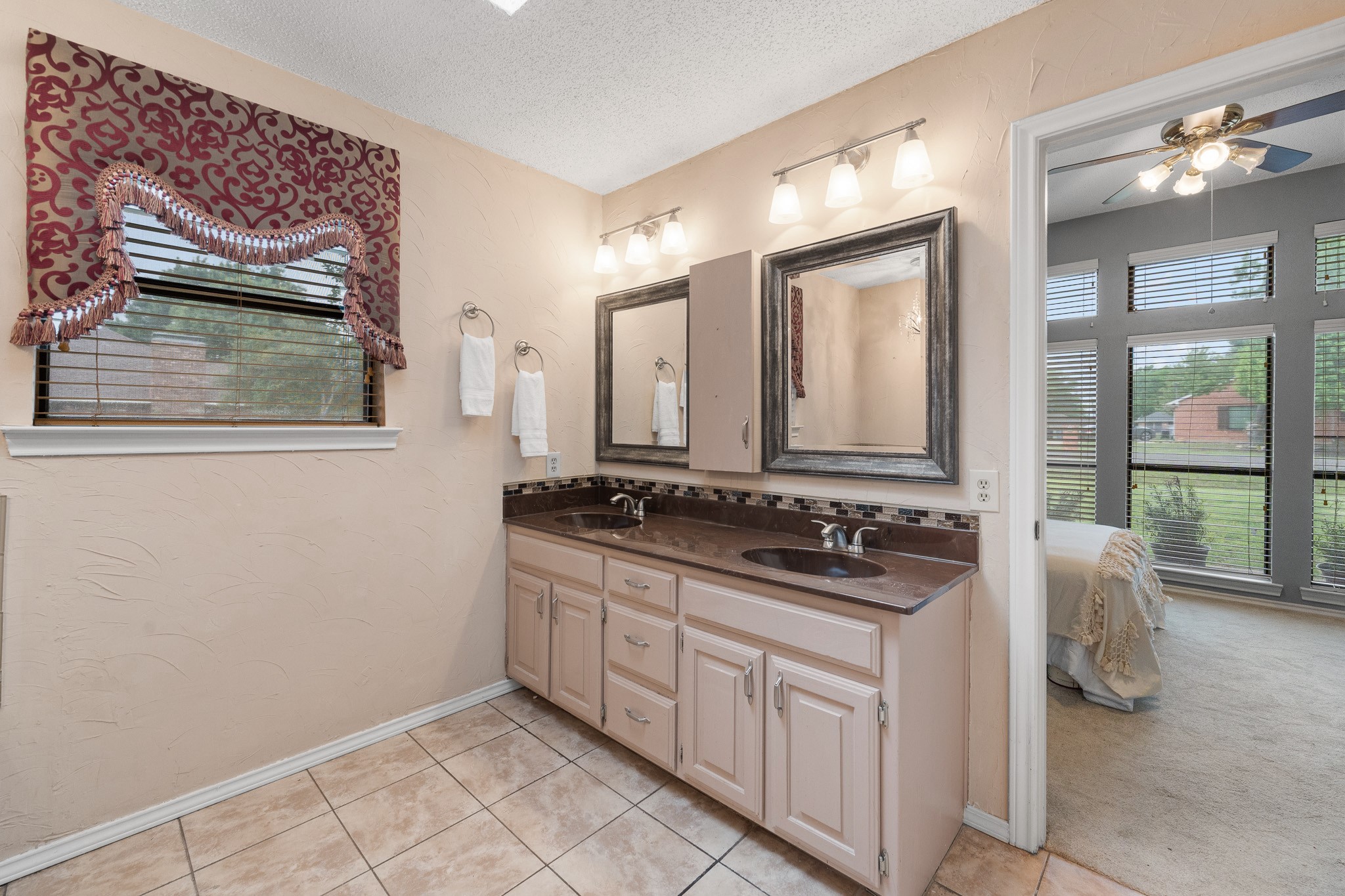 314 Clay Lane Red Oak TX 75154