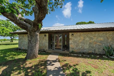 3377 Lodge Creek Road Henrietta TX 76365