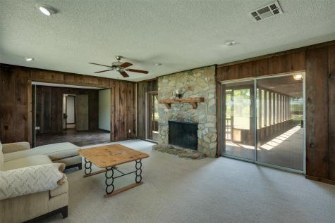 3377 Lodge Creek Road Henrietta TX 76365