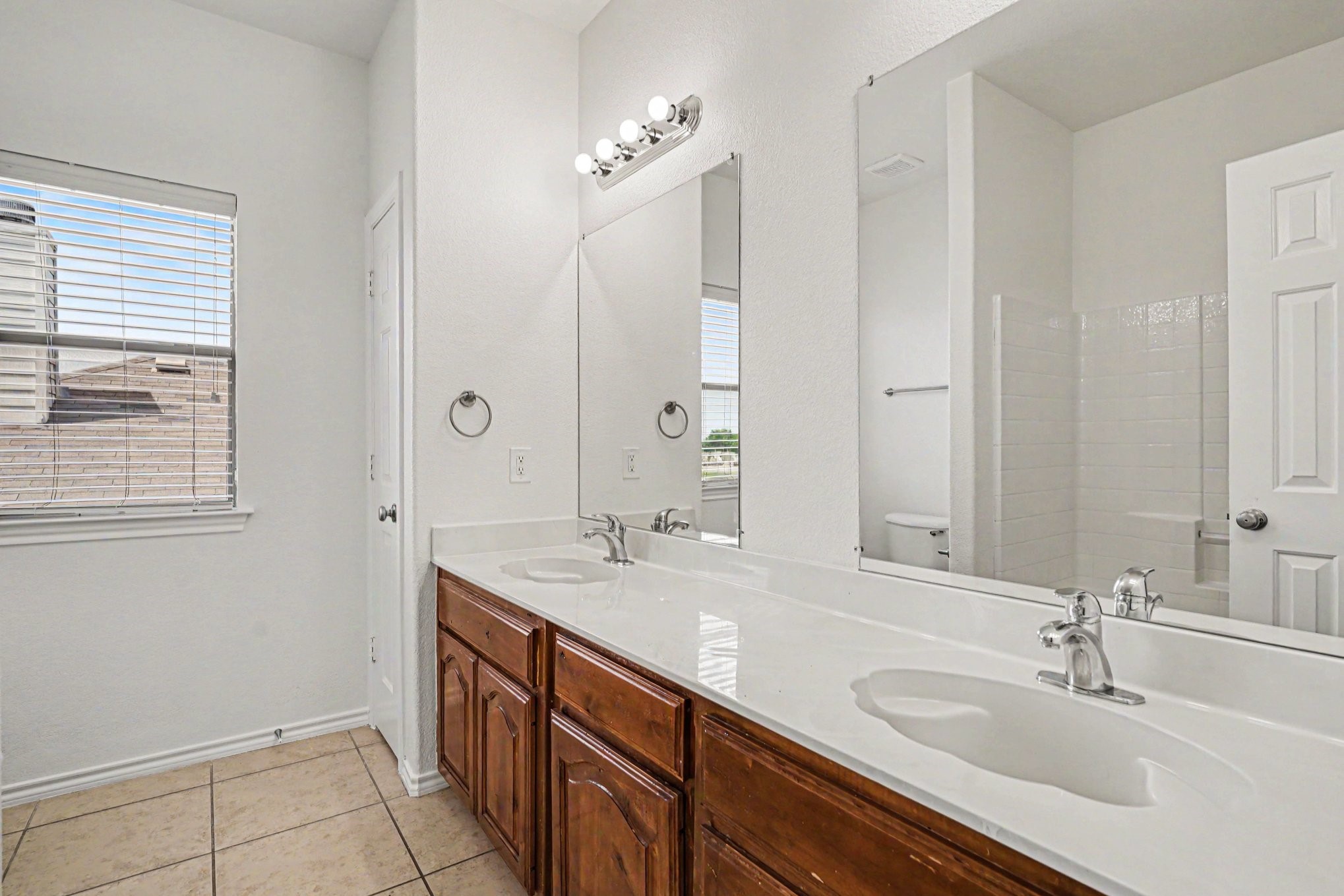 9712 Willow Branch Way Fort Worth TX 76036