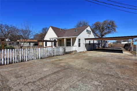 4031 Hollis Street Haltom City TX 76111