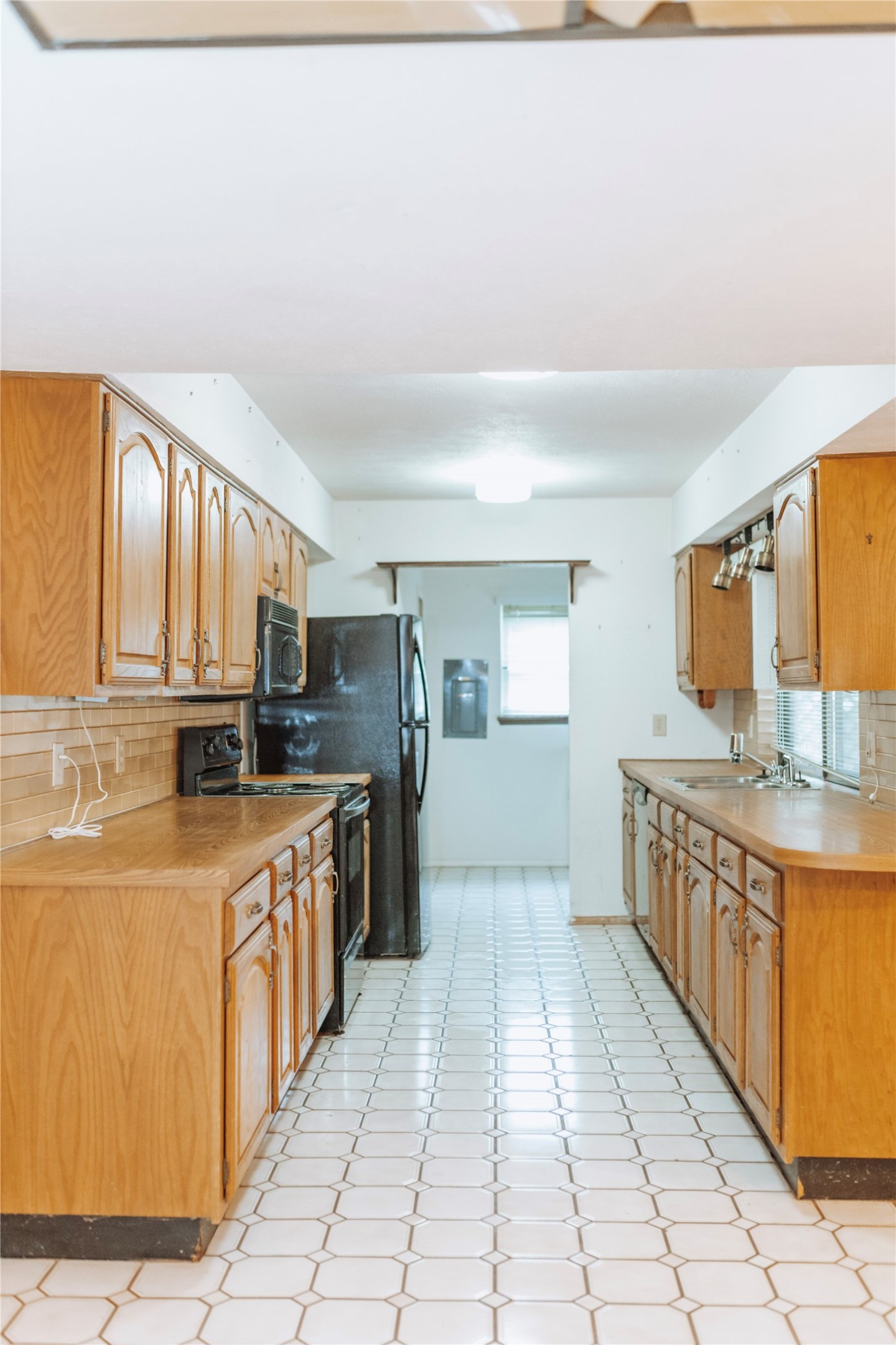 2609 Treeview Drive Arlington TX 76016