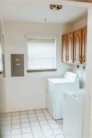 2609 Treeview Drive Arlington TX 76016