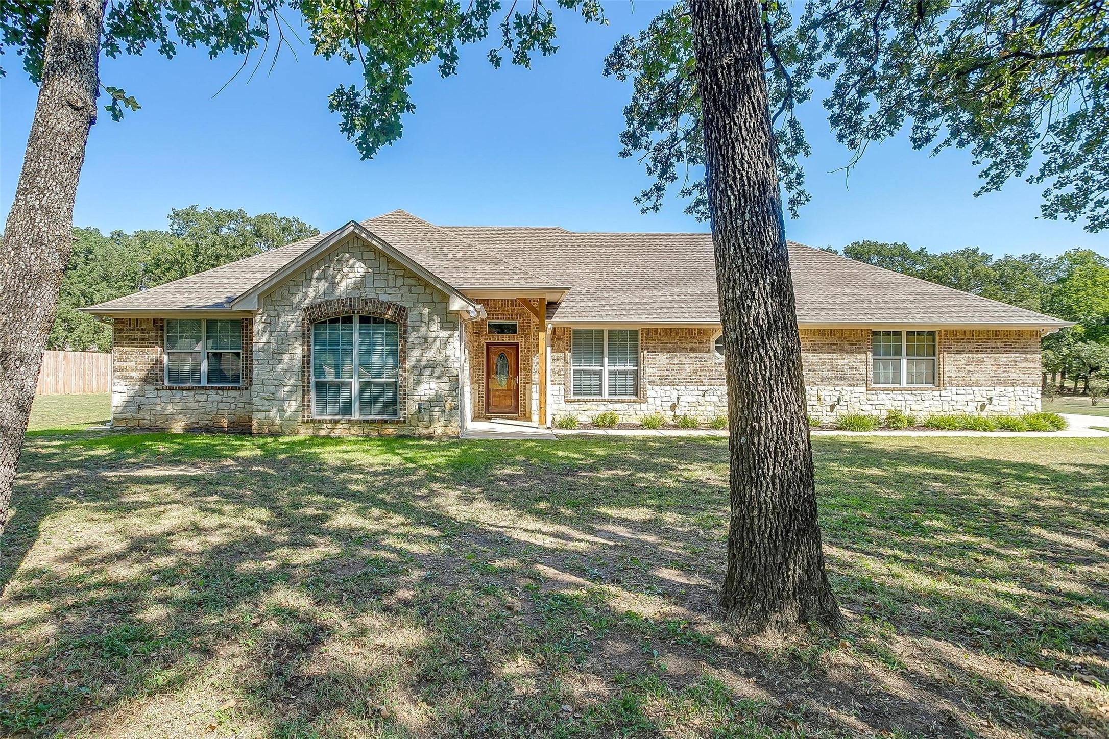 3604 Cliffwood Drive Alvarado TX 76009