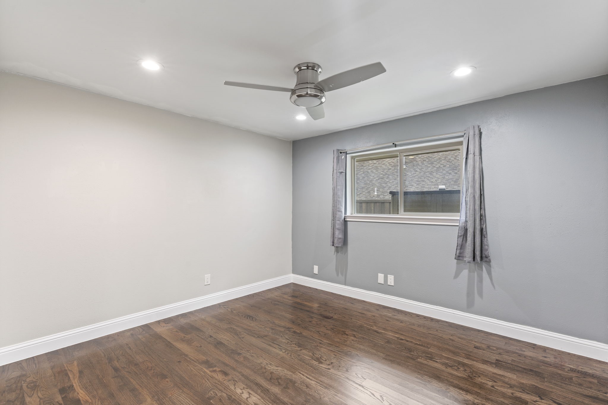 9405 Rocky Branch Drive Dallas TX 75243