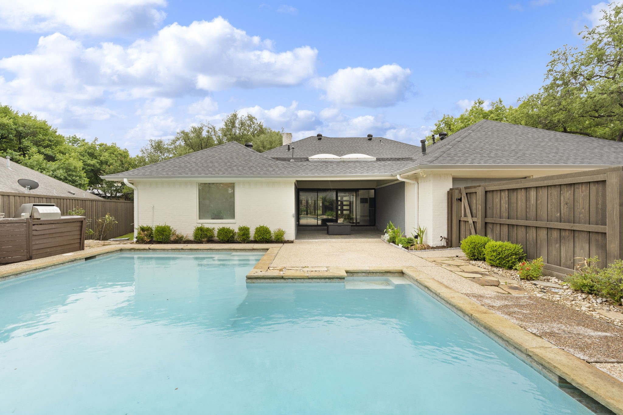 9405 Rocky Branch Drive Dallas TX 75243