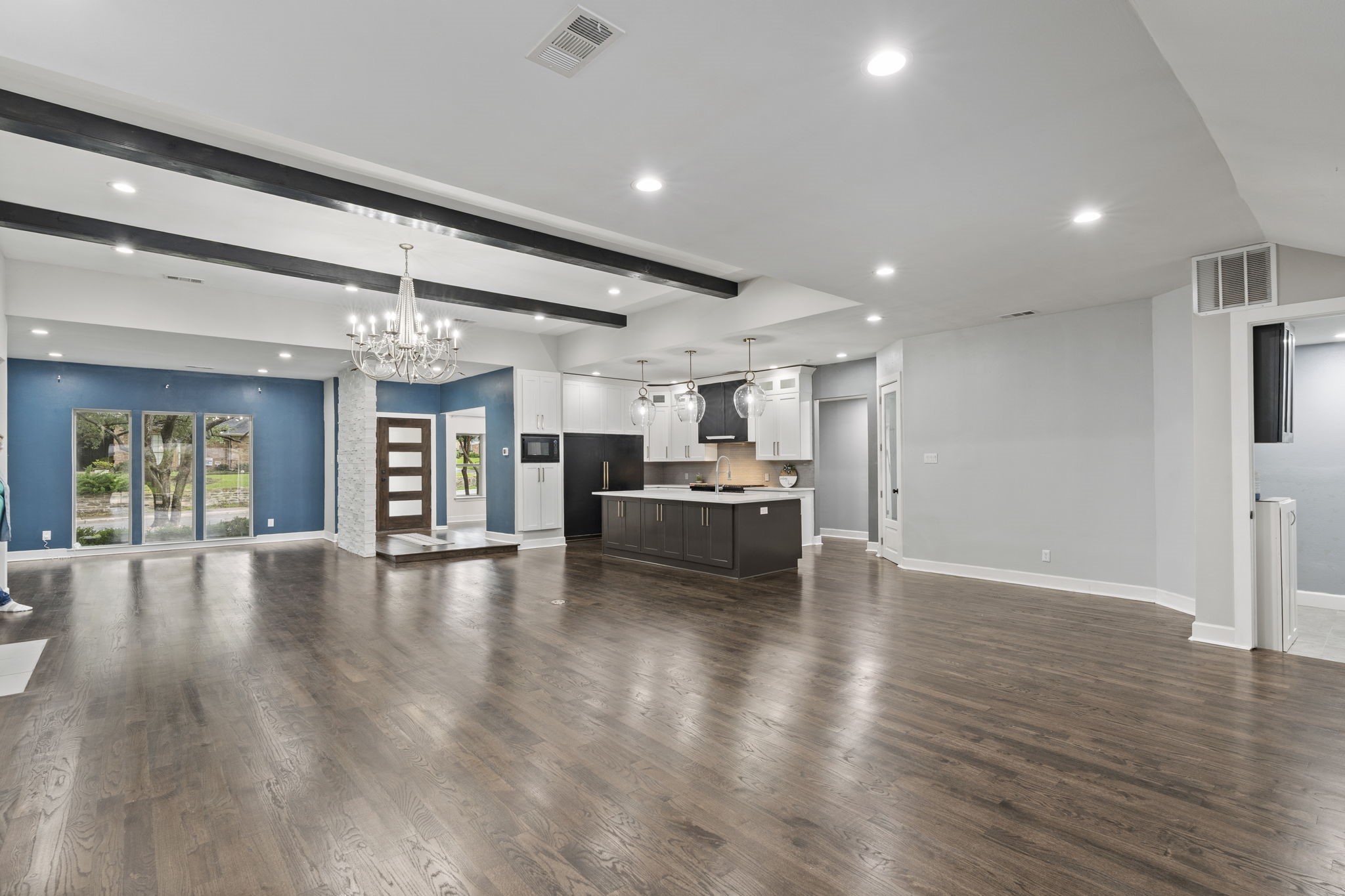 9405 Rocky Branch Drive Dallas TX 75243