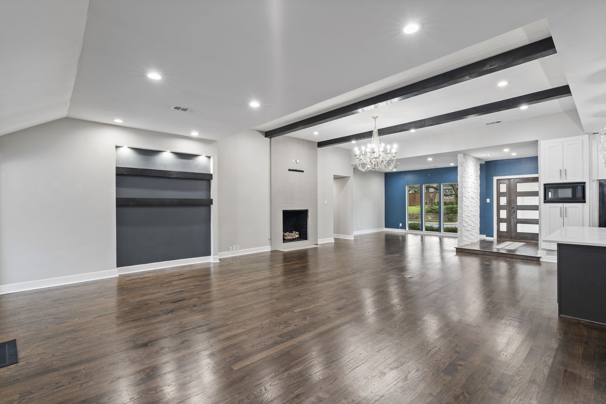 9405 Rocky Branch Drive Dallas TX 75243