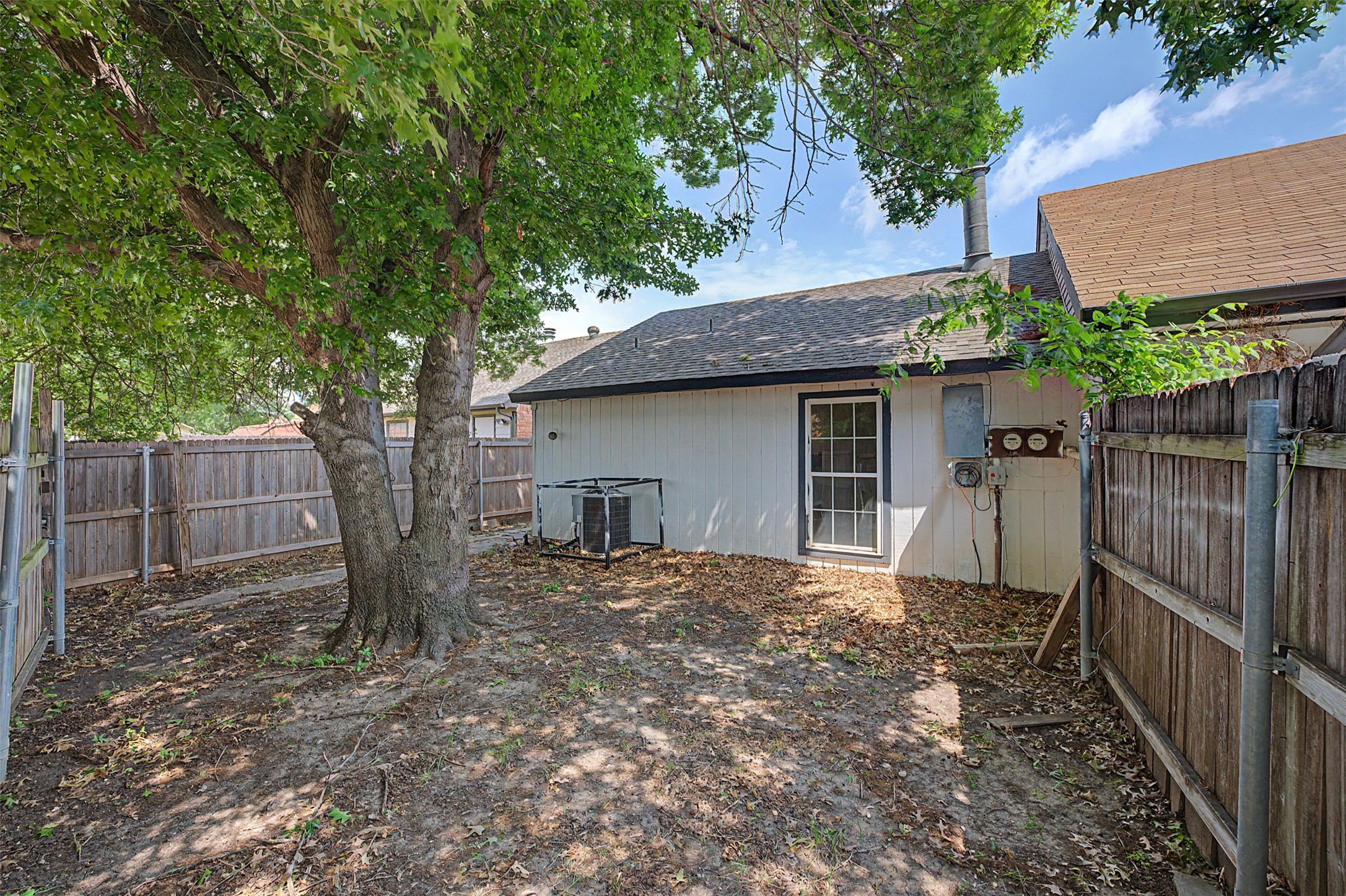 2506 Sunflower Drive Arlington TX 76014