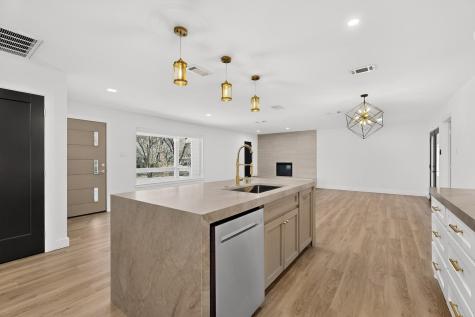 10526 Andover Drive Dallas TX 75228