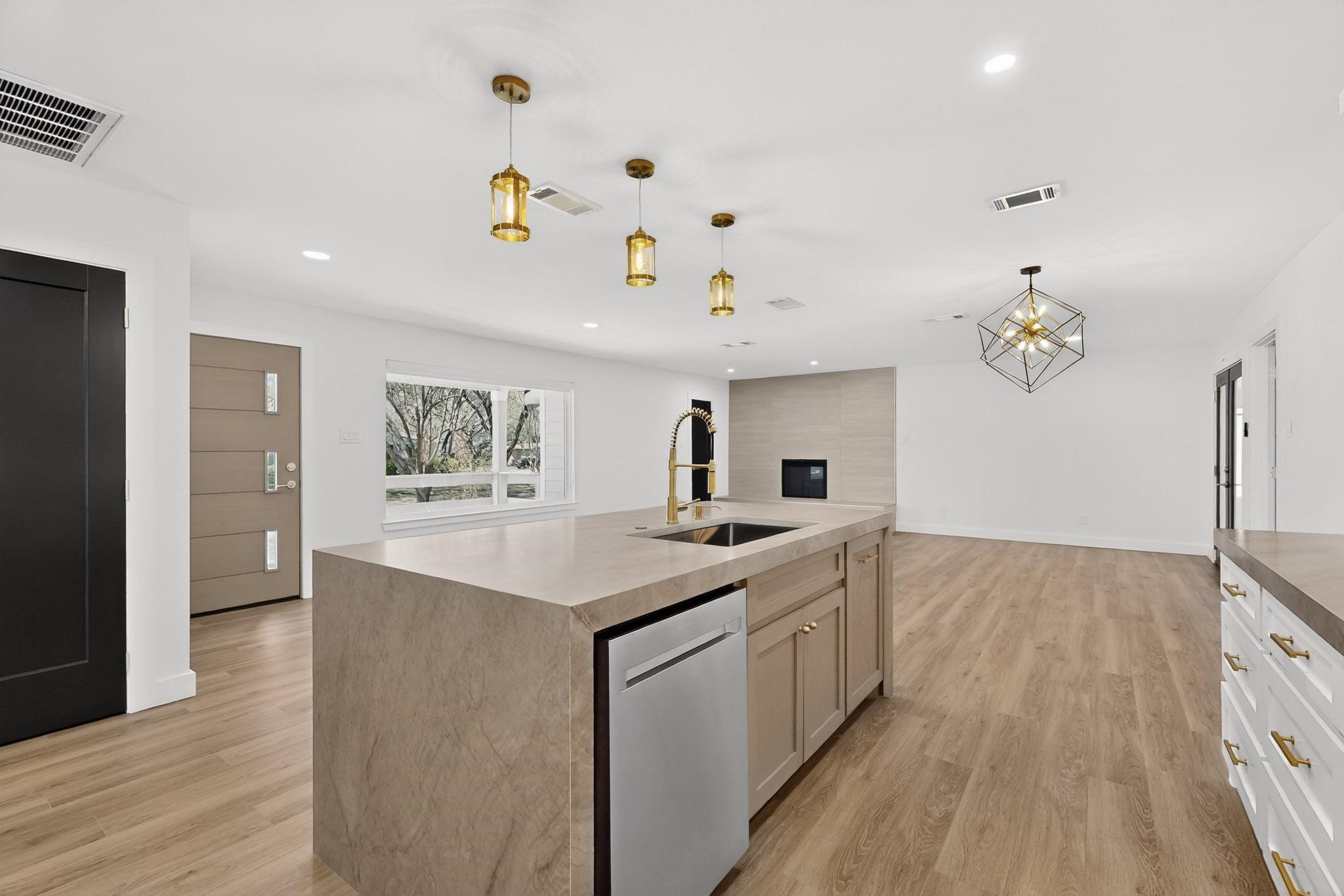 10526 Andover Drive Dallas TX 75228