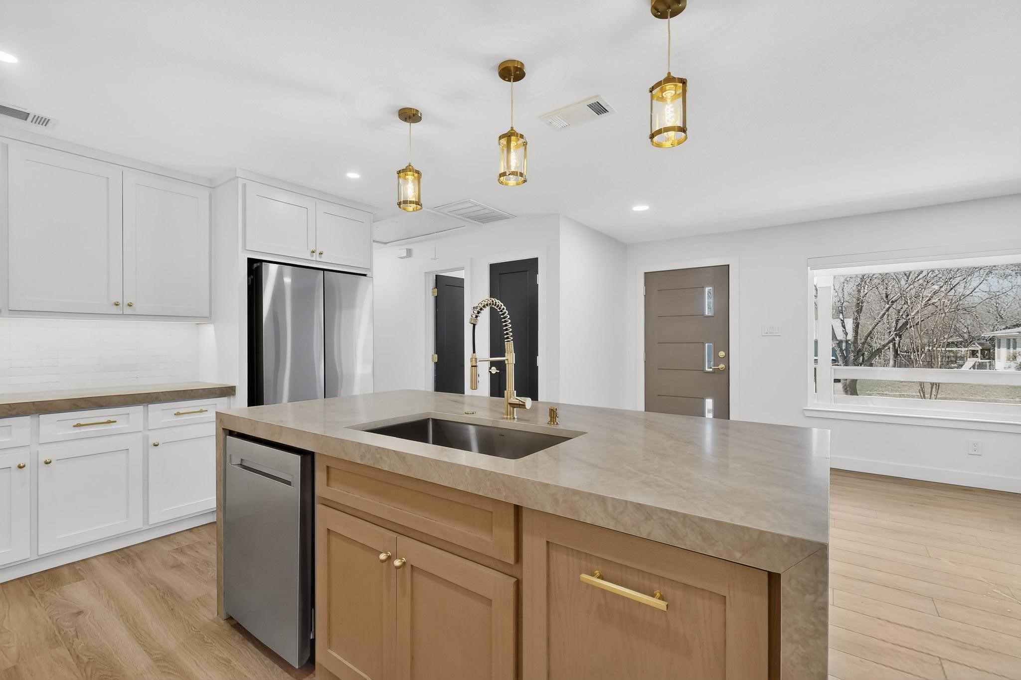 10526 Andover Drive Dallas TX 75228