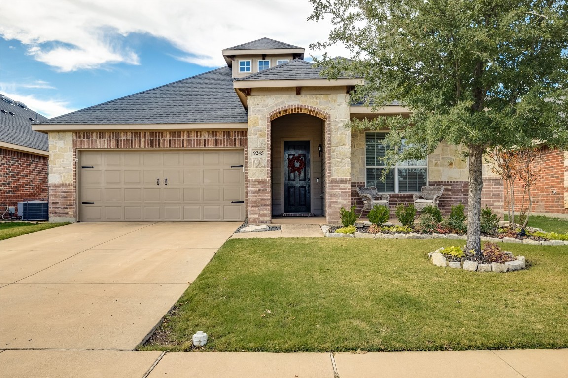 9245 Tierra Verde Drive Fort Worth TX 76177