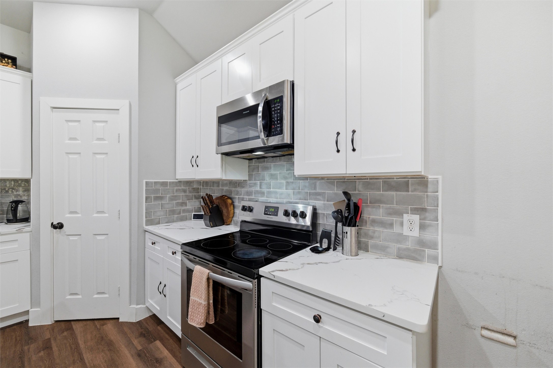 203 Pioneer Drive Keene TX 76059