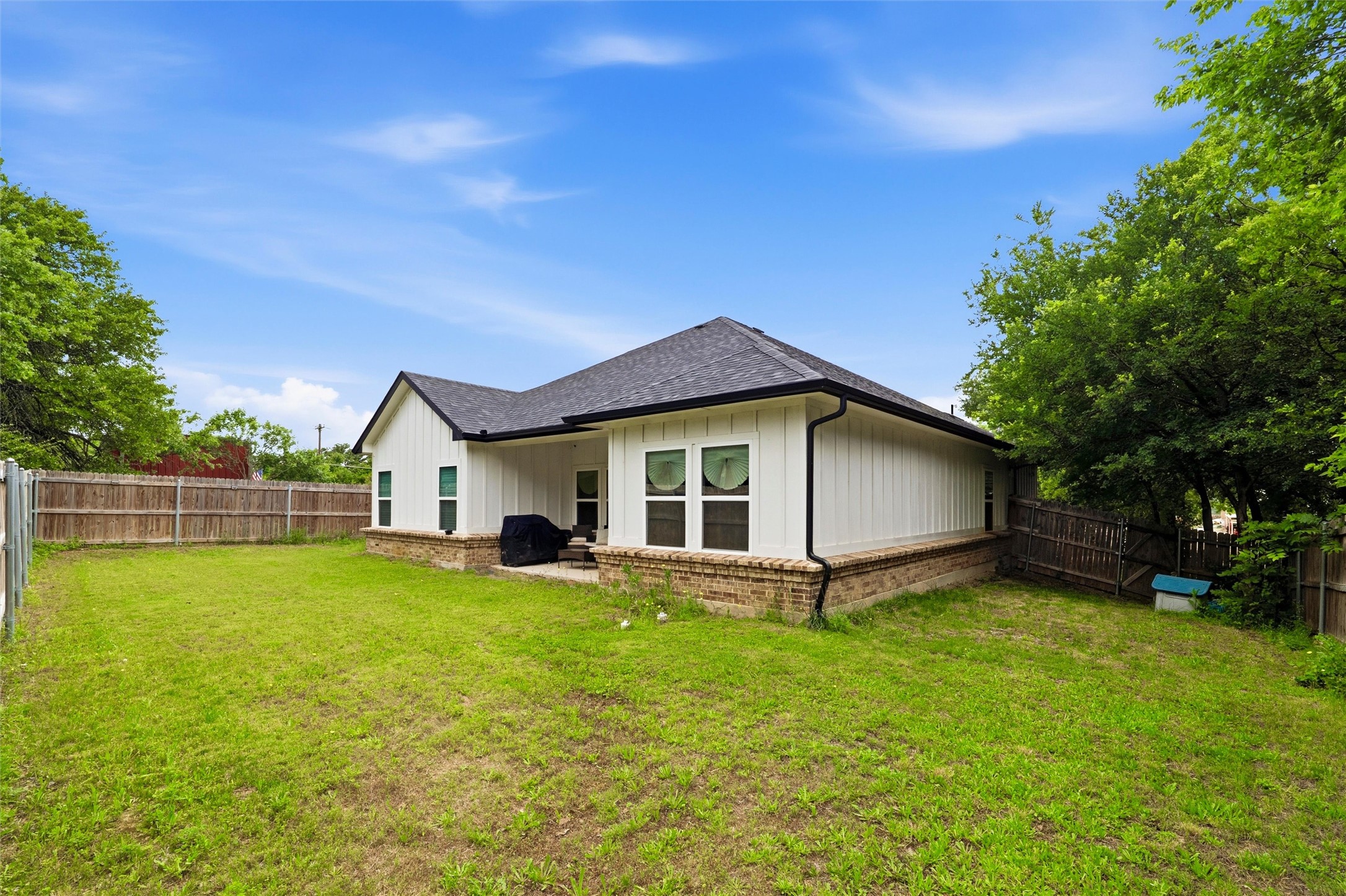 203 Pioneer Drive Keene TX 76059