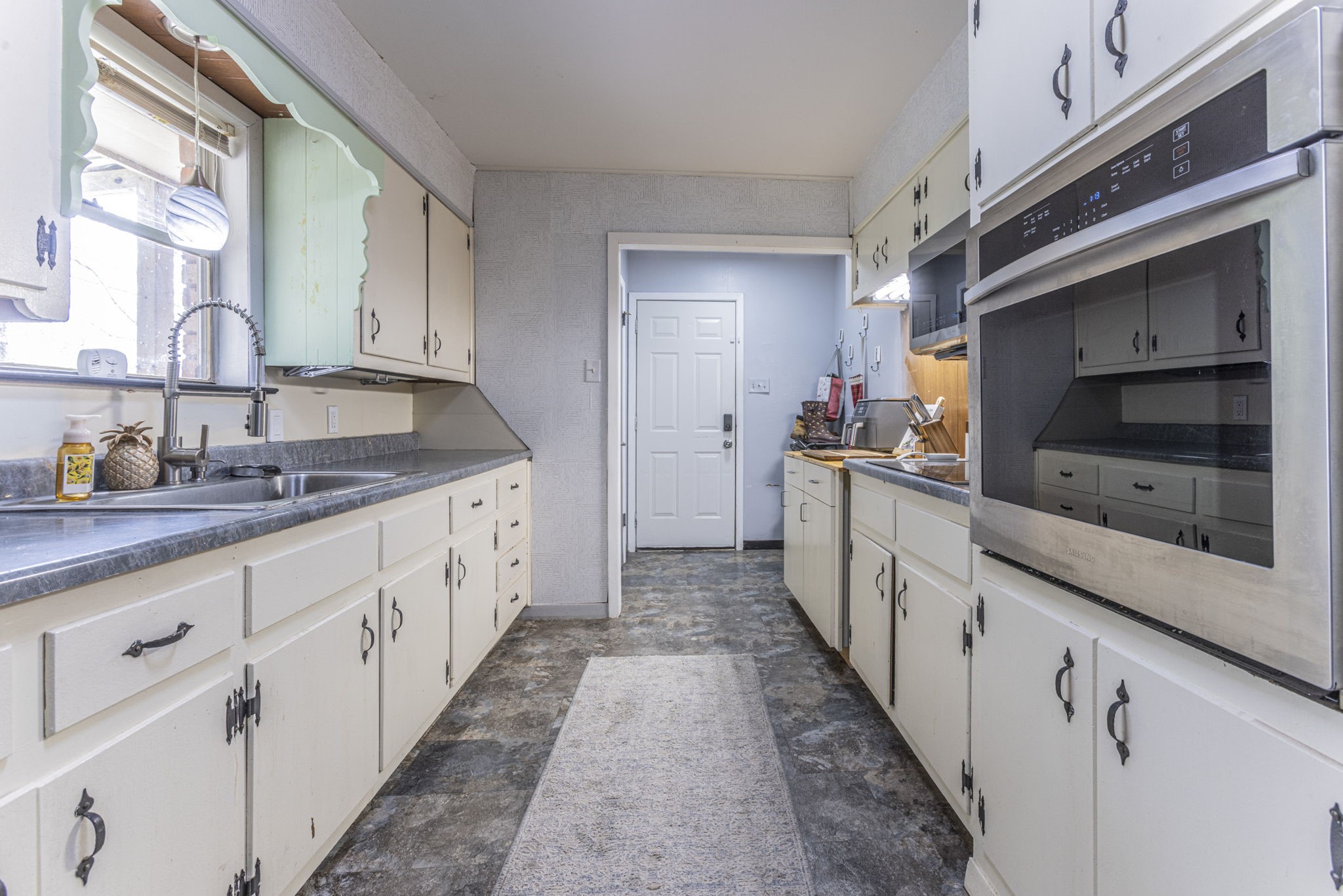 314 S Rita Street Lacy Lakeview TX 76705