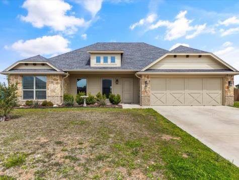 200 Rees Avenue Godley TX 76044