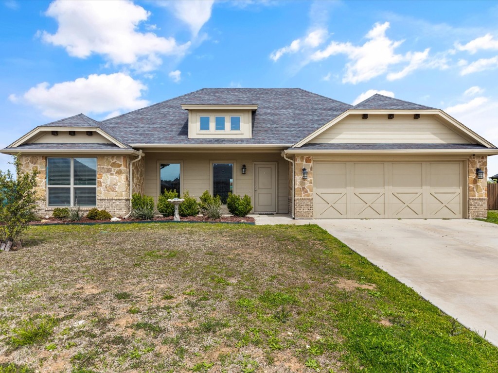 200 Rees Avenue Godley TX 76044