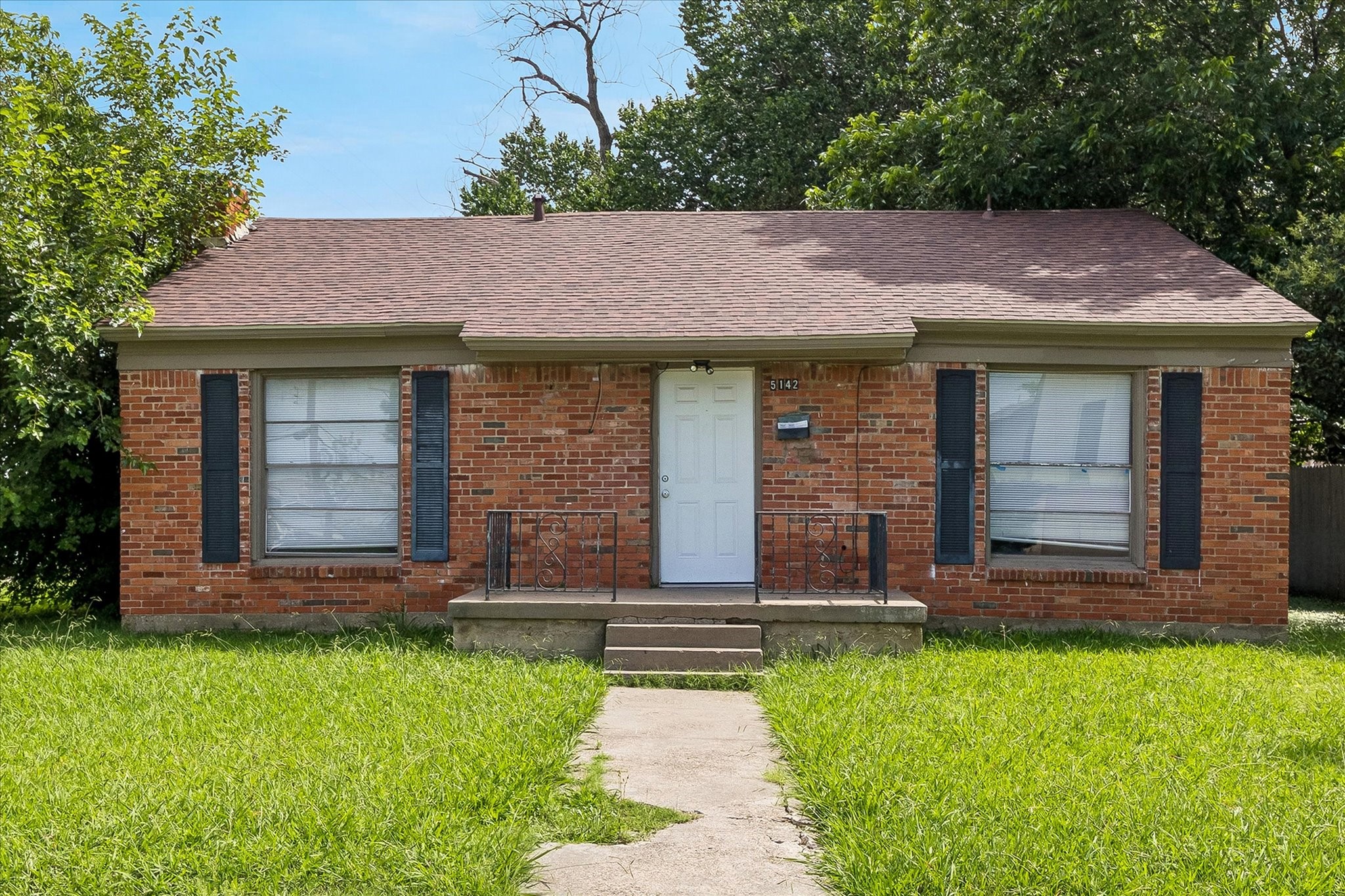 5142 N Hall Street Dallas TX 75235
