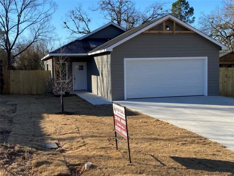 104 Pecan Street Collinsville TX 76233
