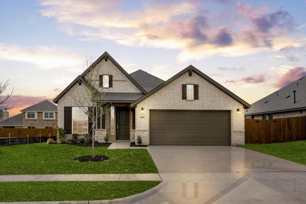 1304 Cedar Creek Lane Crowley TX 76036