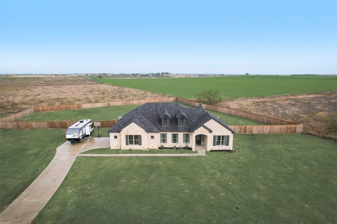170 Grays Creek Circle Ennis TX 75119
