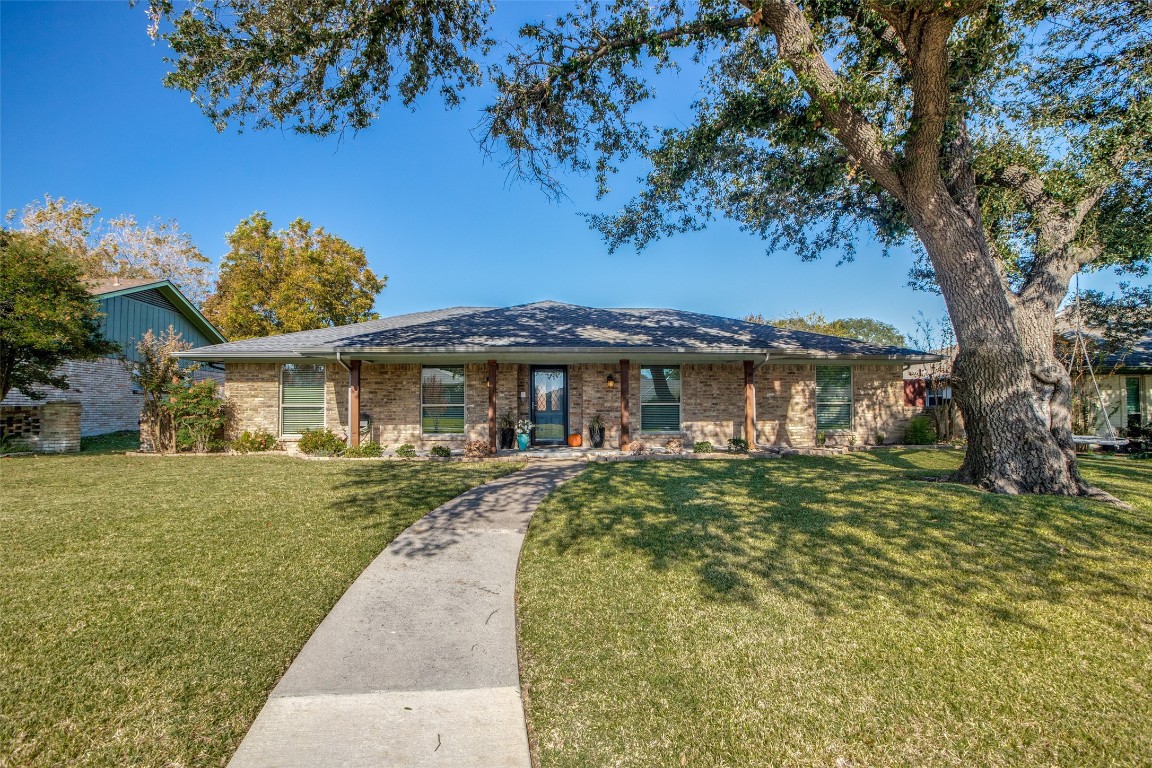 3033 Stanford Drive Plano TX 75075