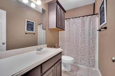 1305 Louise Lane Ennis TX 75119