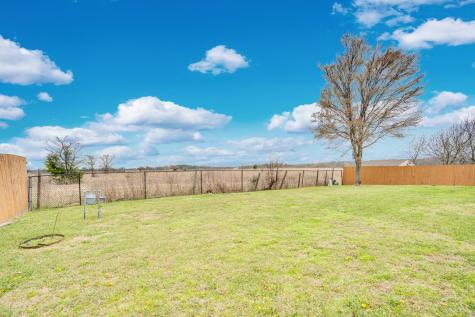 1305 Louise Lane Ennis TX 75119
