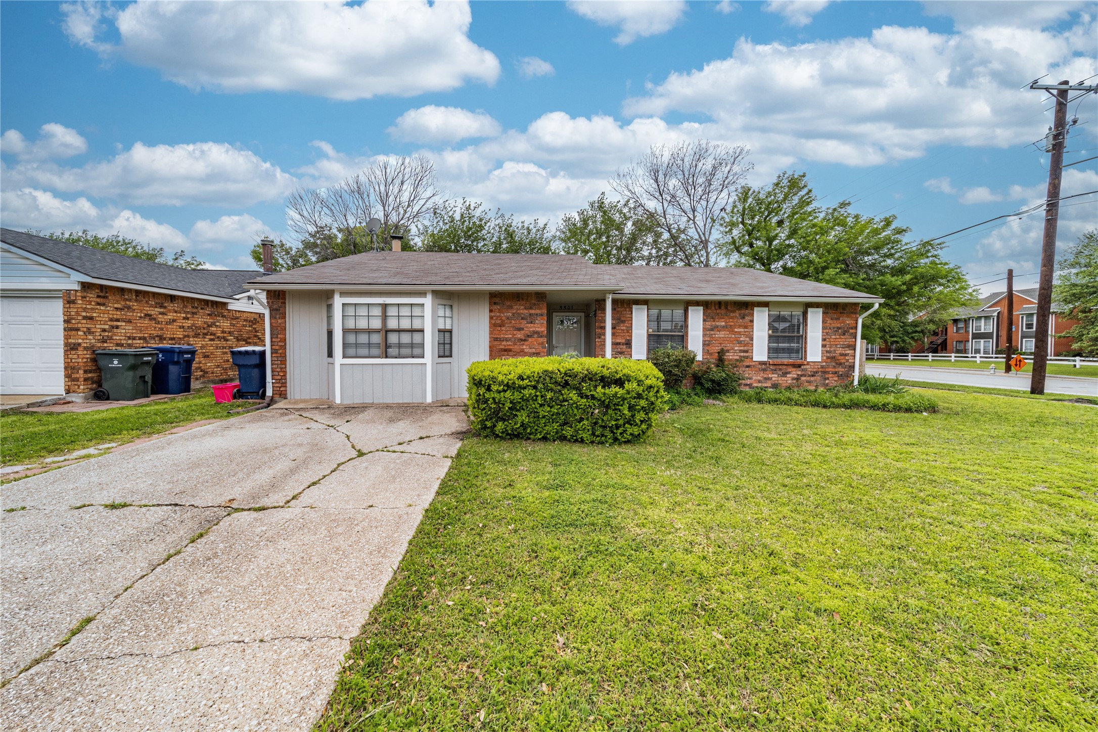 5501 Briarcrest Drive Garland TX 75043