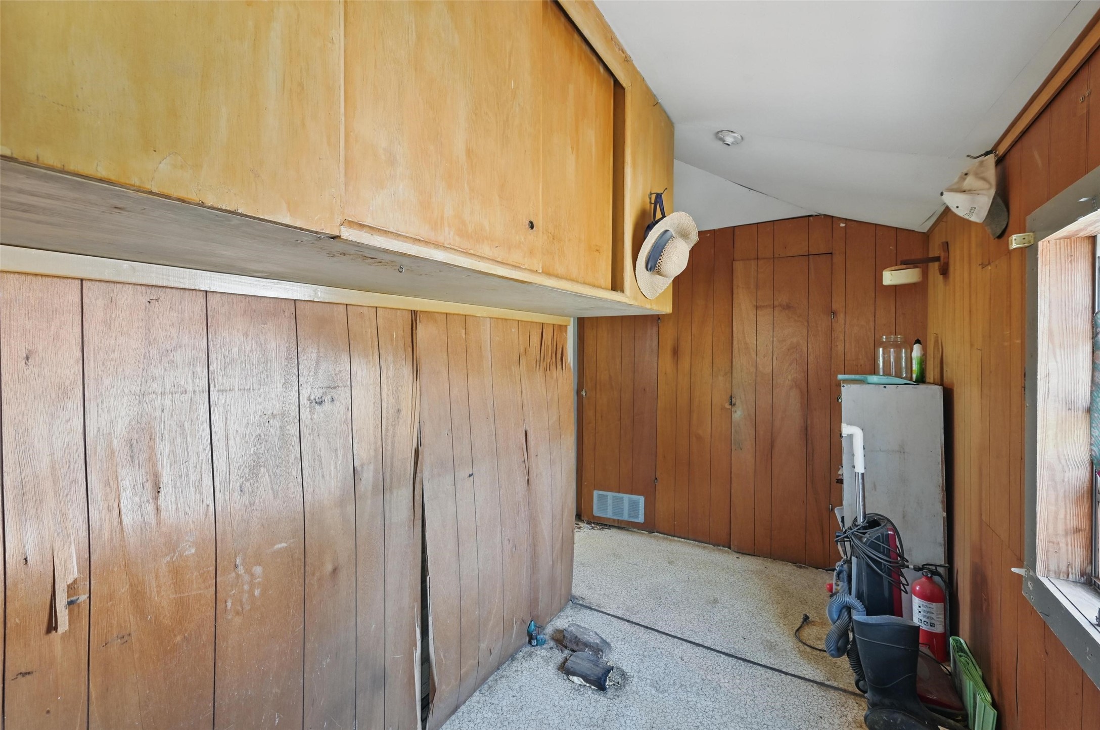 402 S Watson Street Alvarado TX 76009