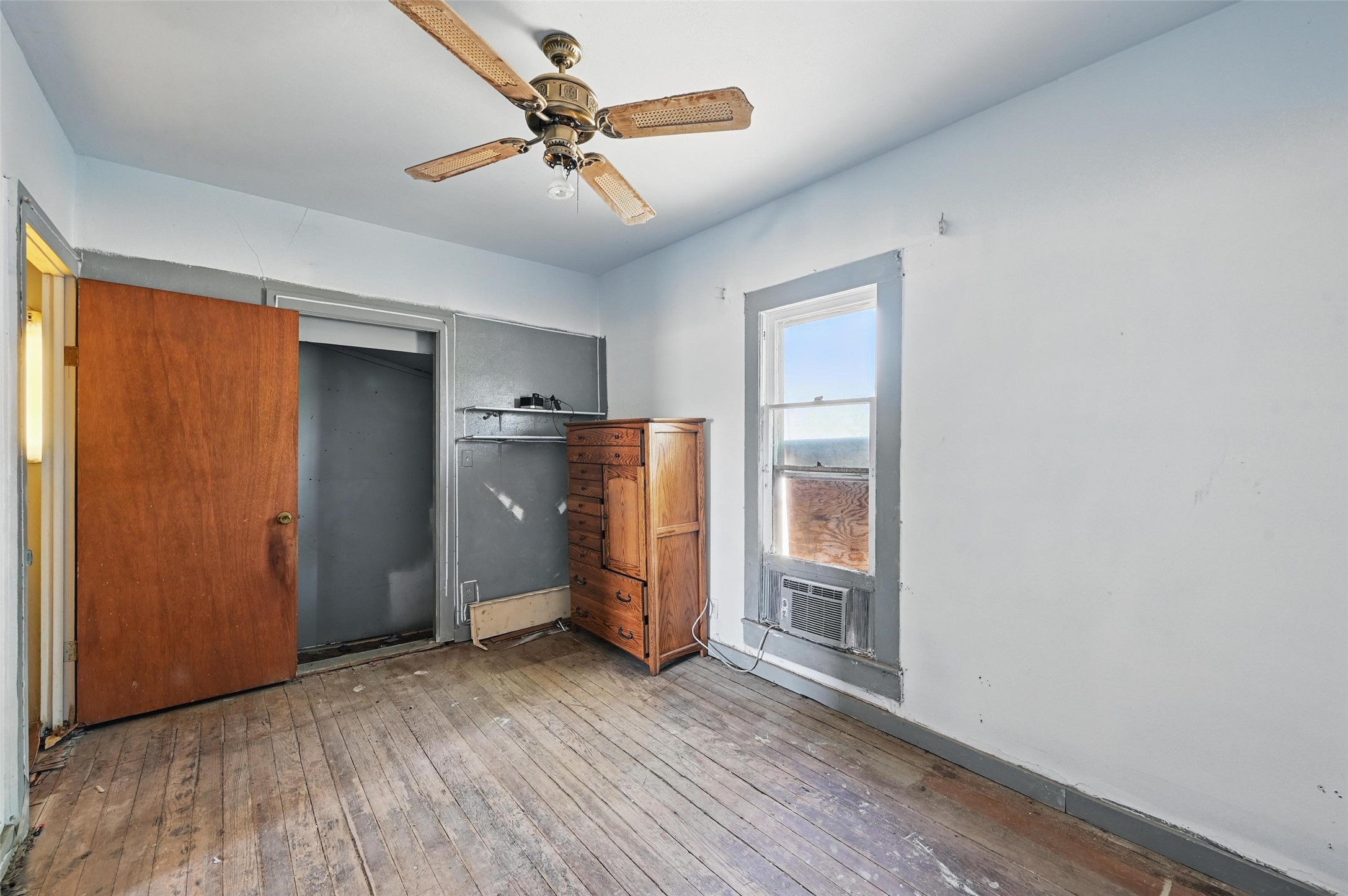 402 S Watson Street Alvarado TX 76009