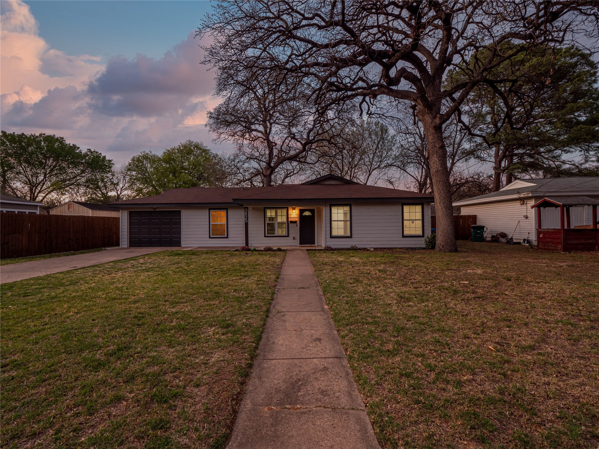 3825 Earl Street Fort Worth TX 76111