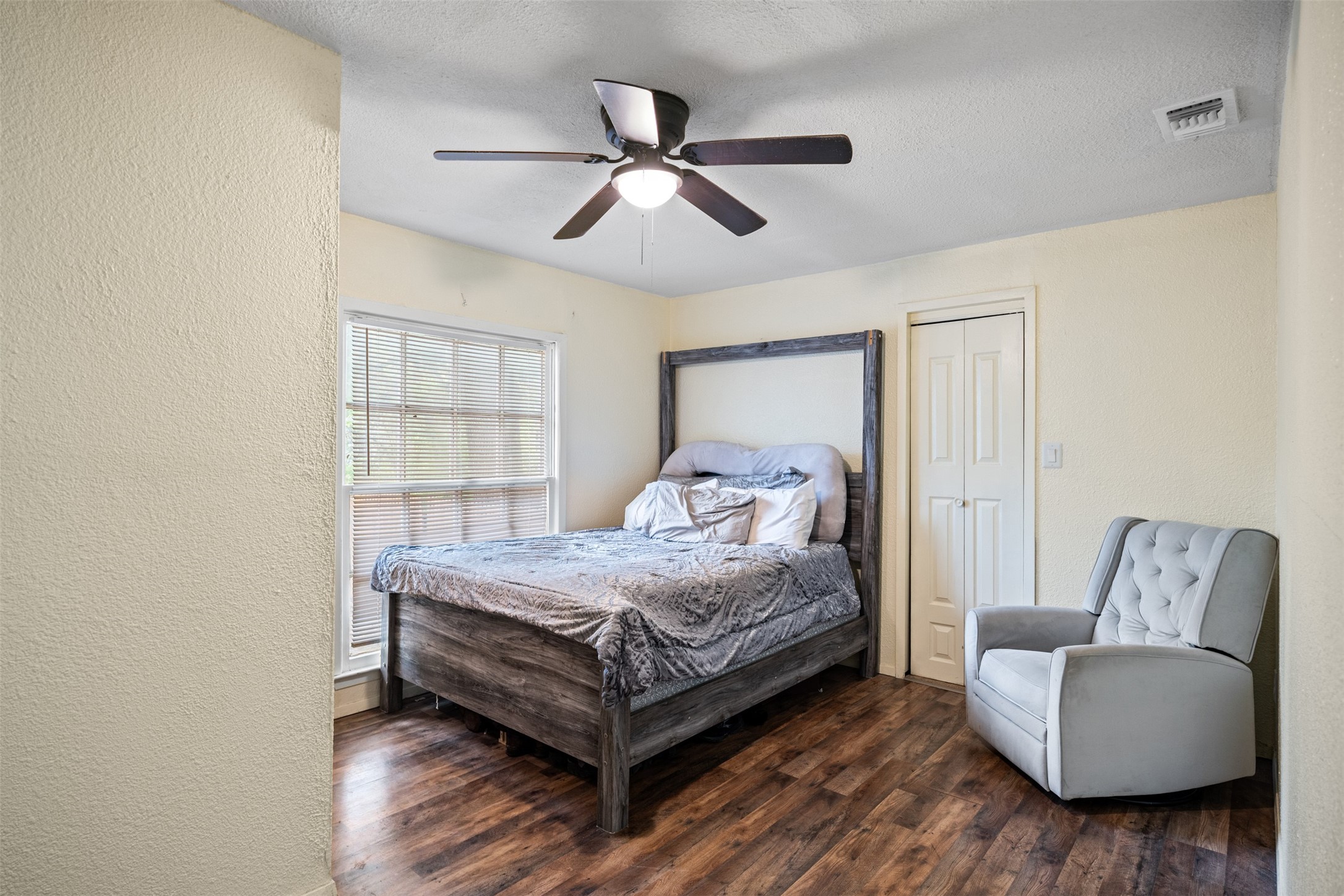 1800 Brook Hollow Drive Fort Worth TX 76114