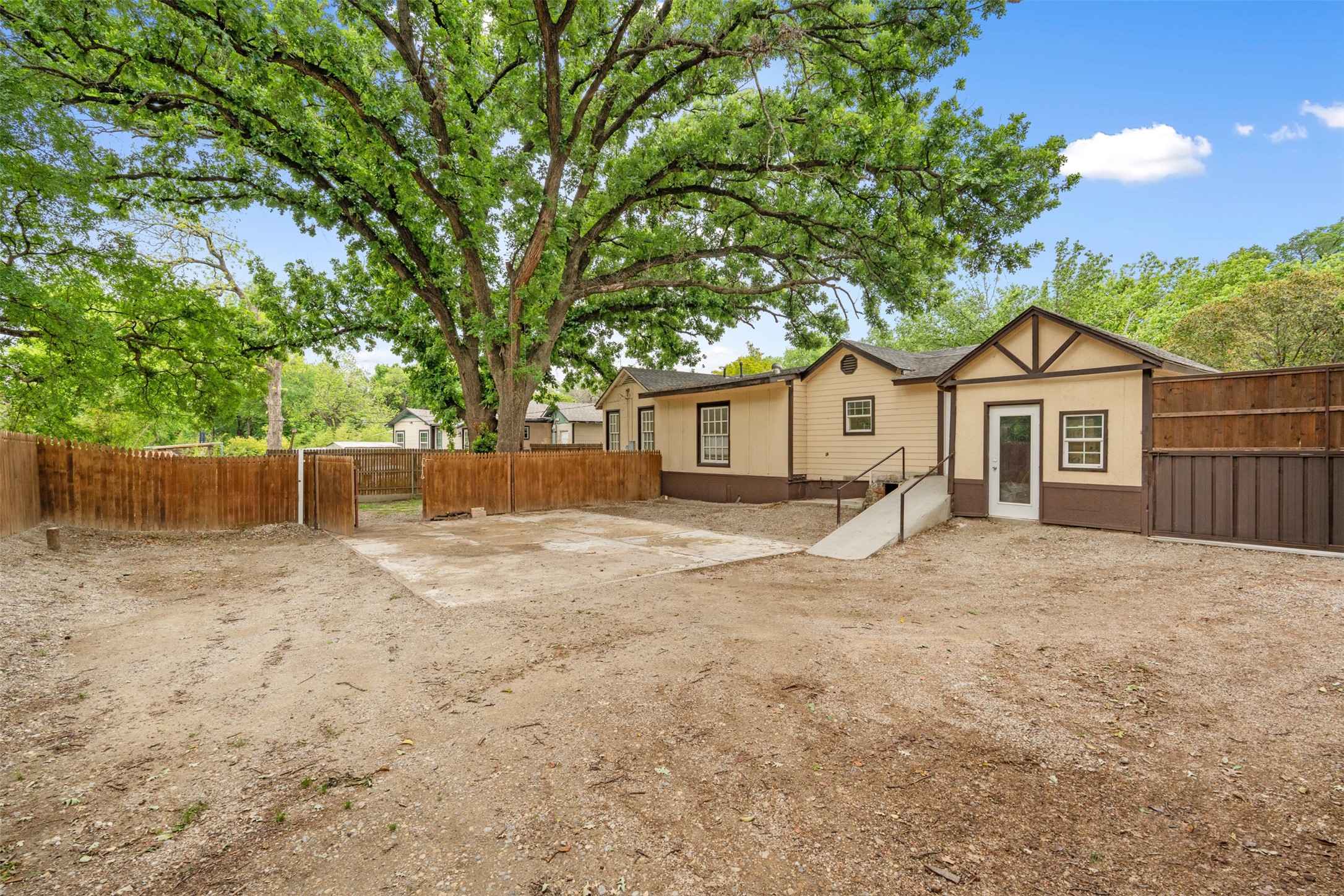 1800 Brook Hollow Drive Fort Worth TX 76114