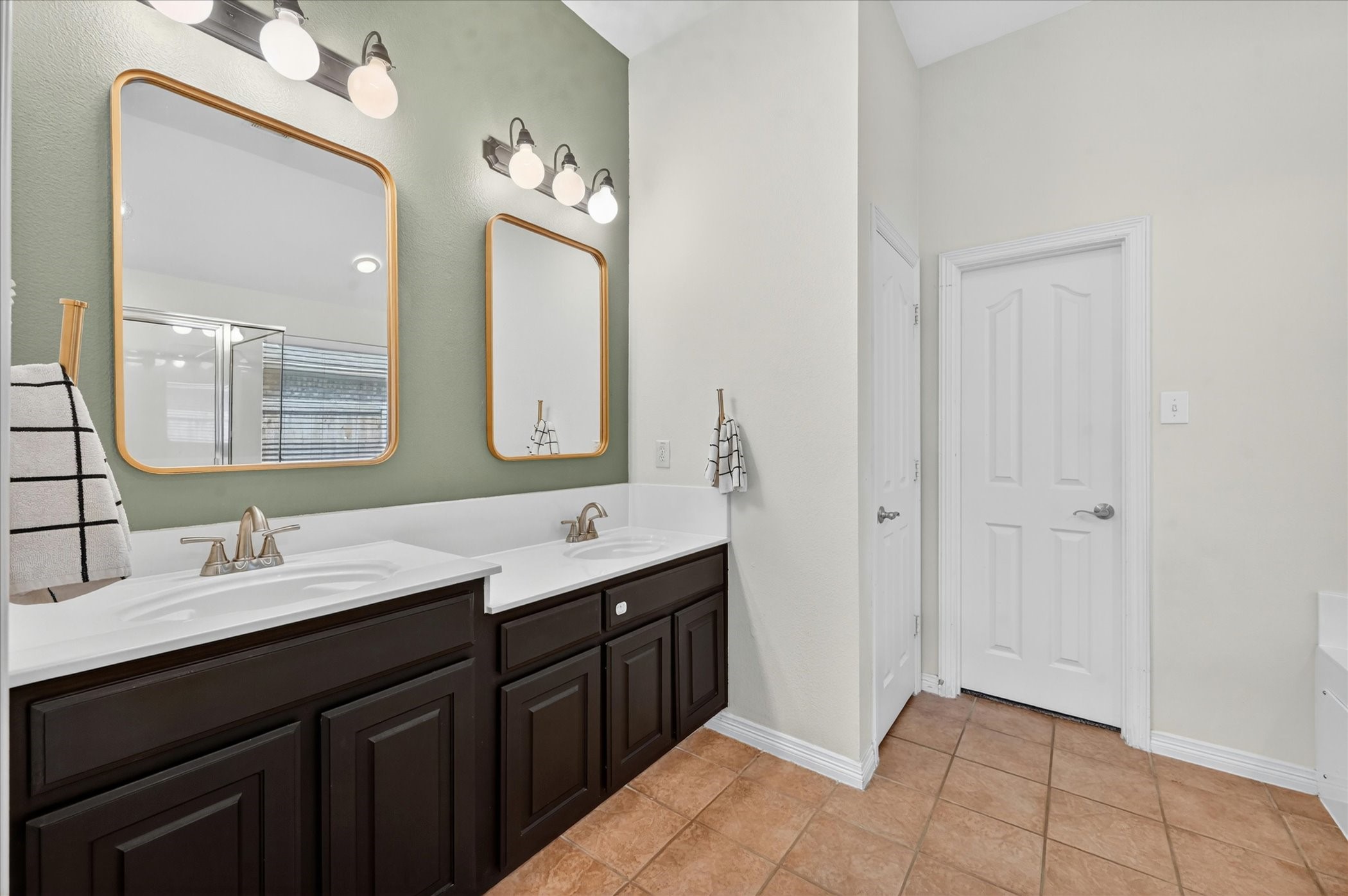 2312 Regina Drive Corinth TX 76210
