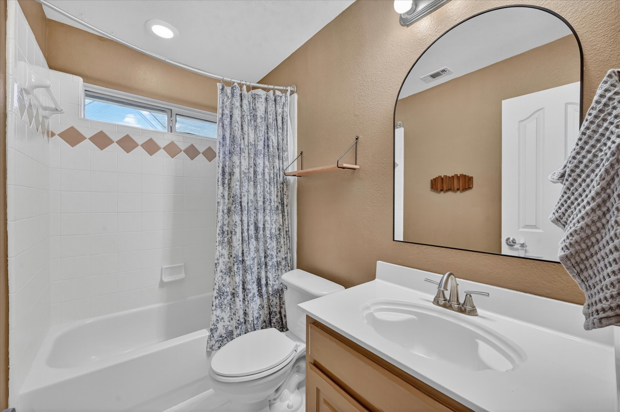 2312 Regina Drive Corinth TX 76210