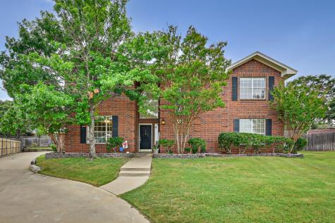 1252 Leanne Court Kennedale TX 76060