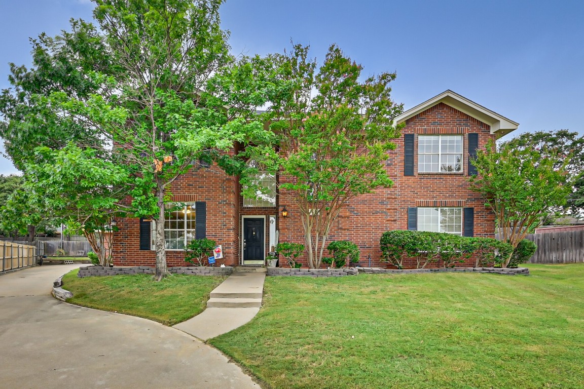 1252 Leanne Court Kennedale TX 76060