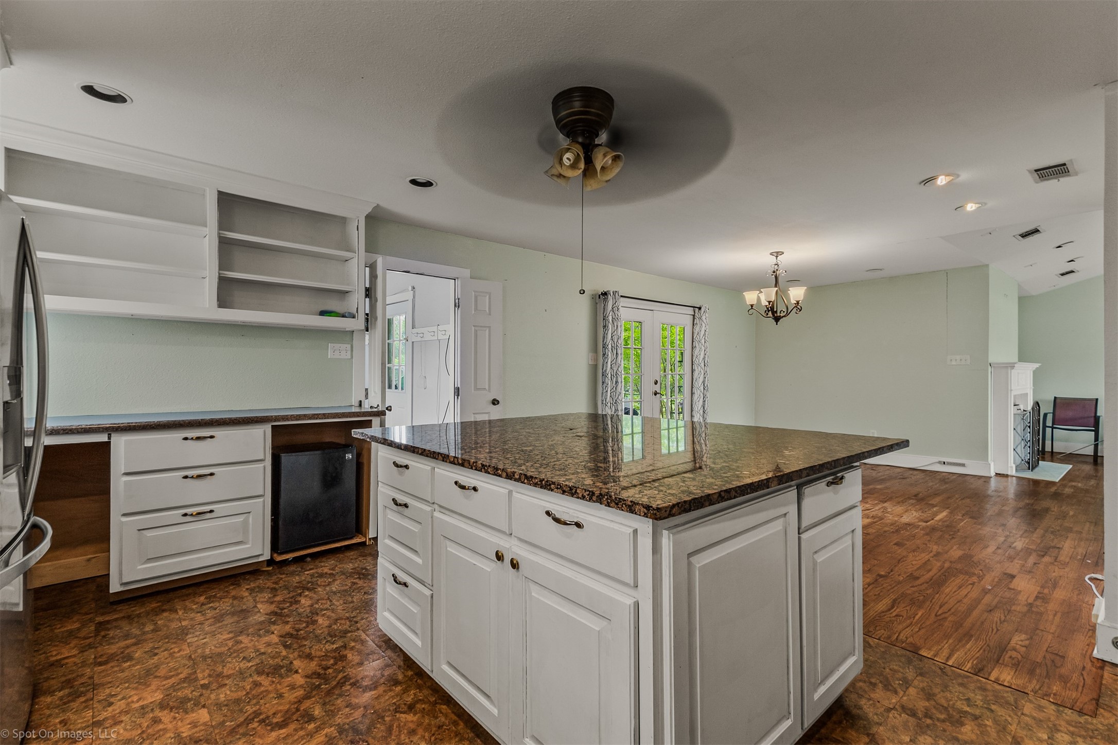 914 Griffith Avenue Terrell TX 75160