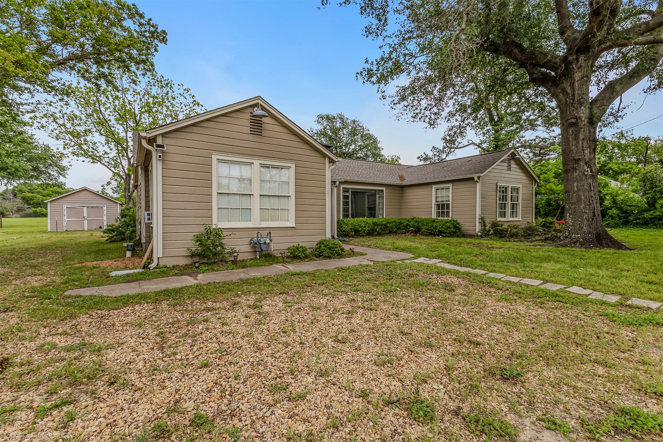 914 Griffith Avenue Terrell TX 75160