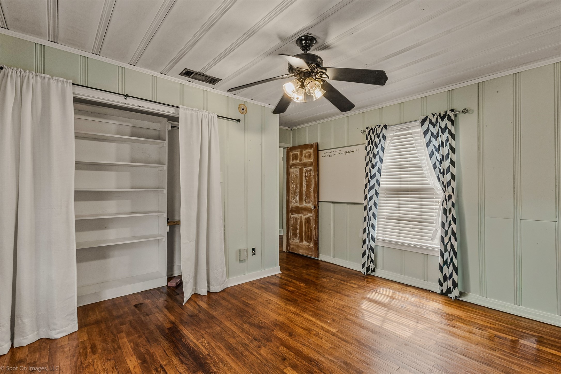 914 Griffith Avenue Terrell TX 75160
