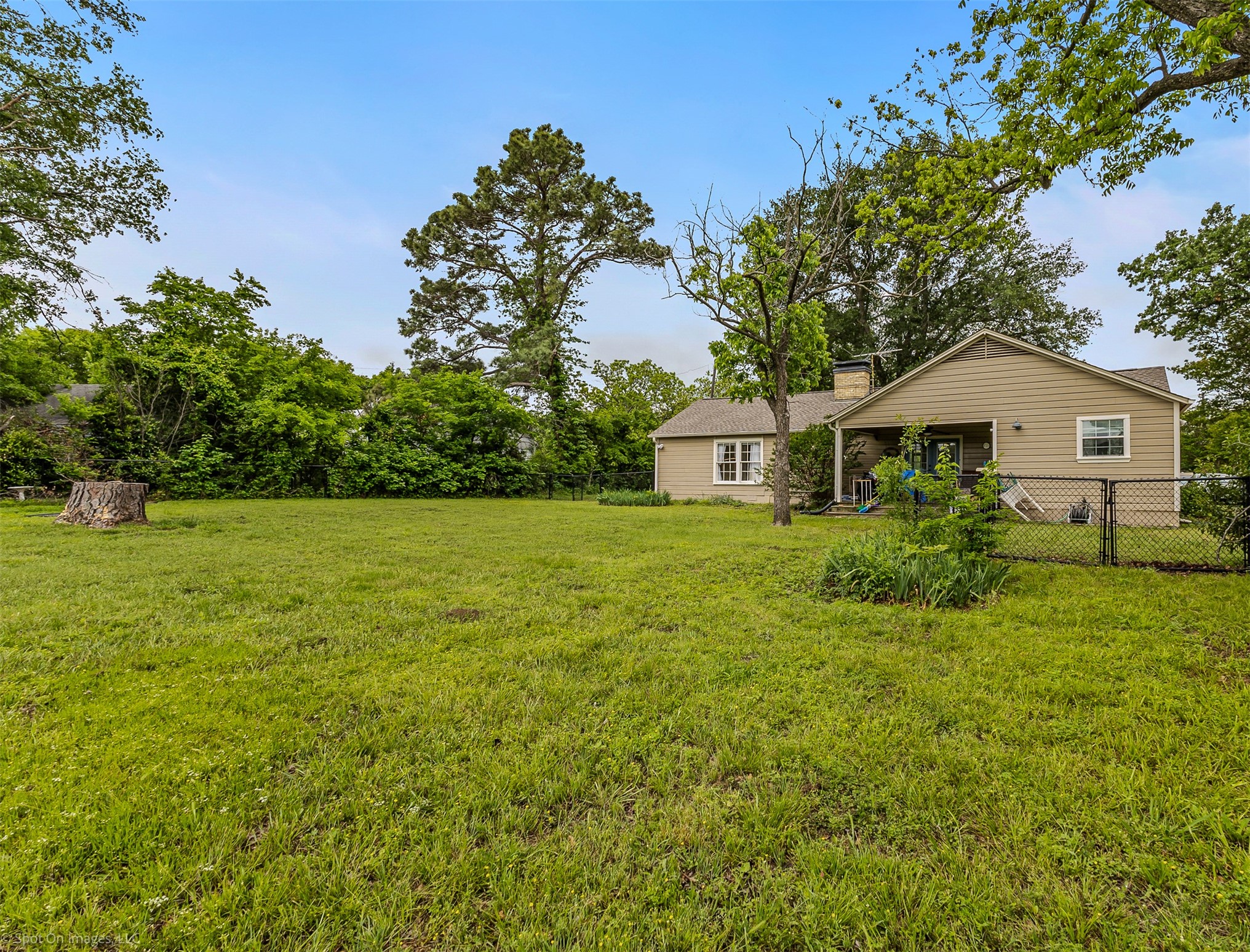 914 Griffith Avenue Terrell TX 75160