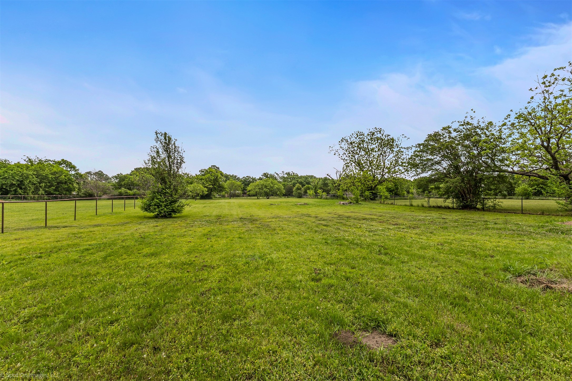 914 Griffith Avenue Terrell TX 75160