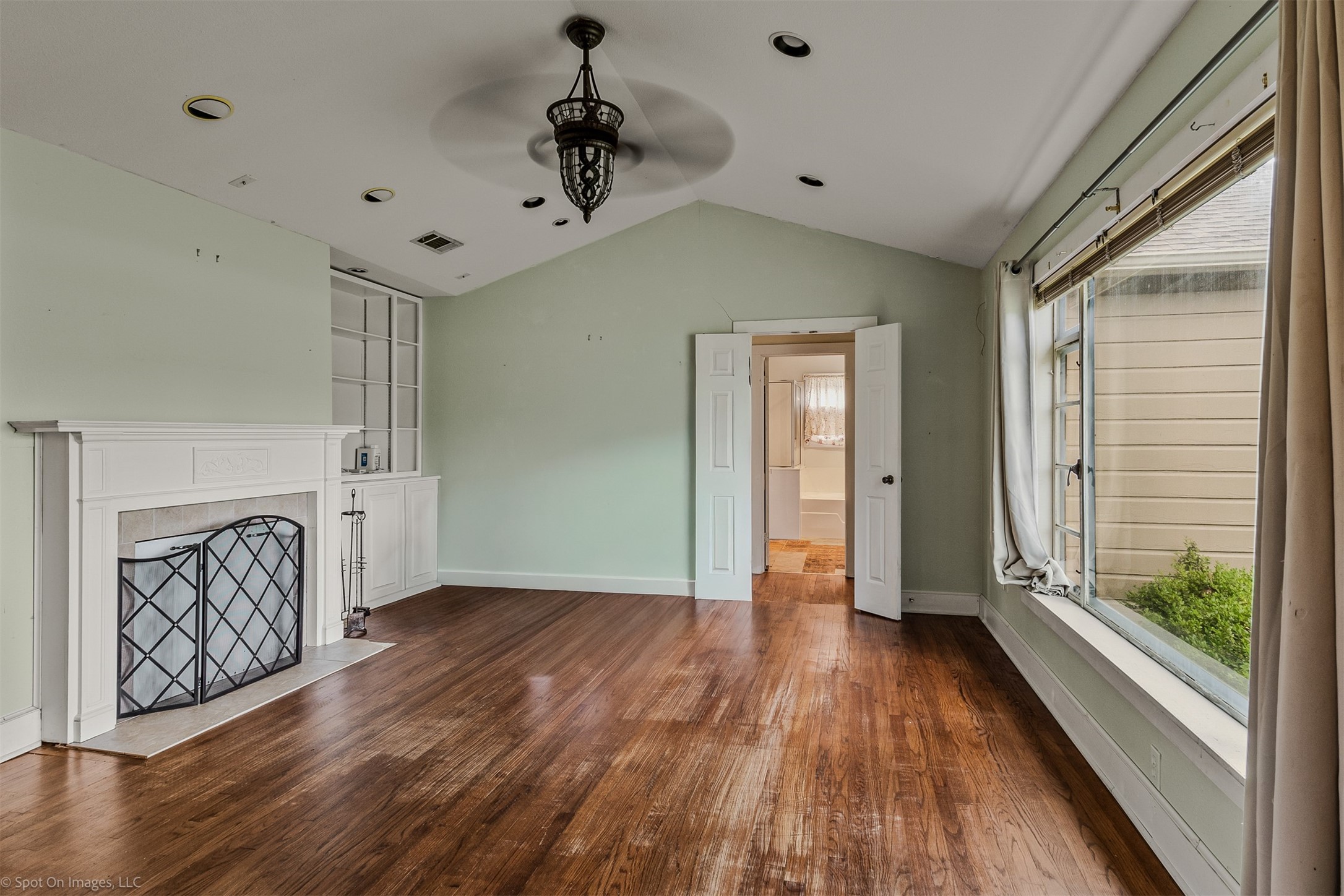 914 Griffith Avenue Terrell TX 75160